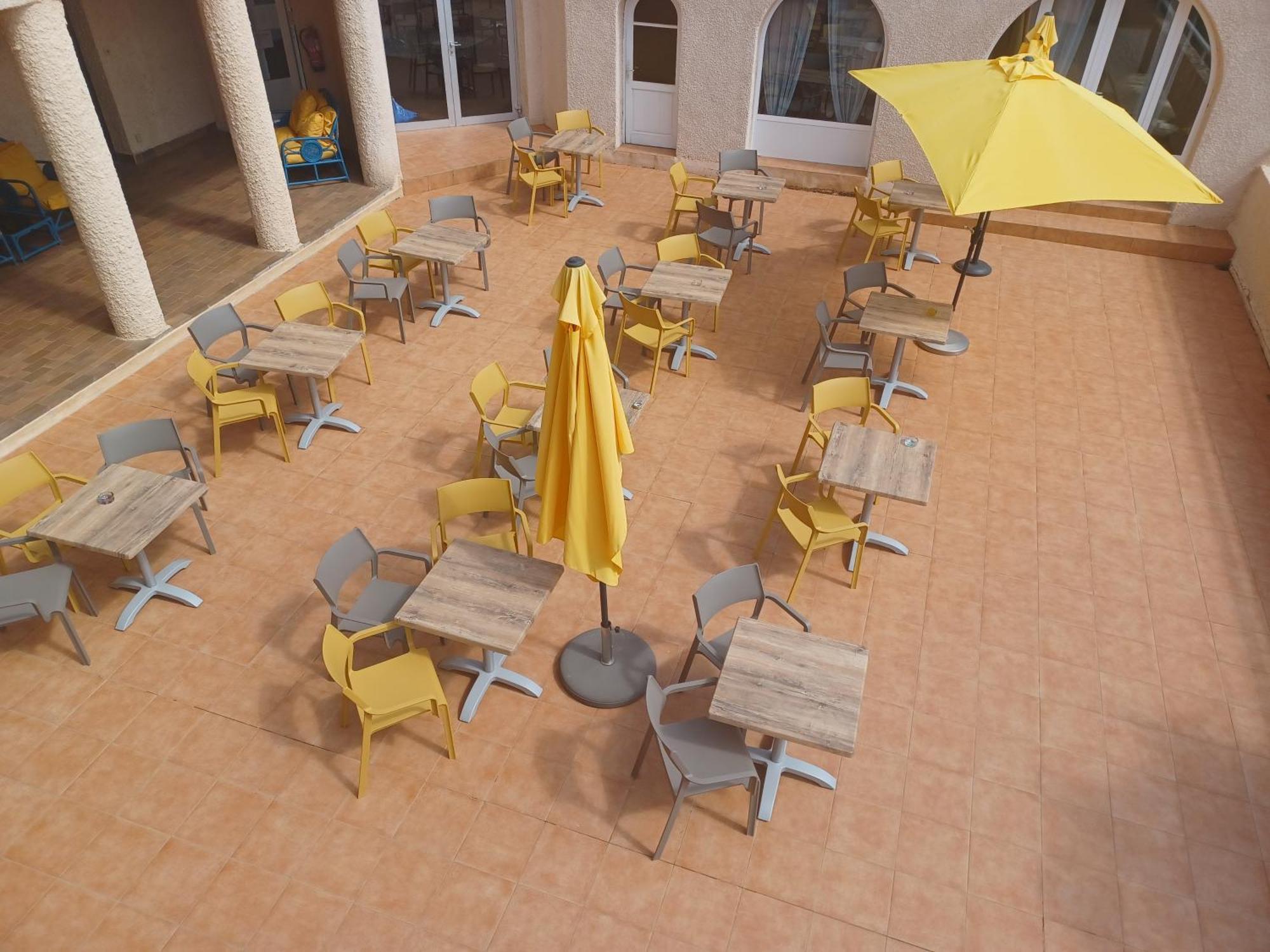 Hotel Cinque Arcate Galeria  Bagian luar foto