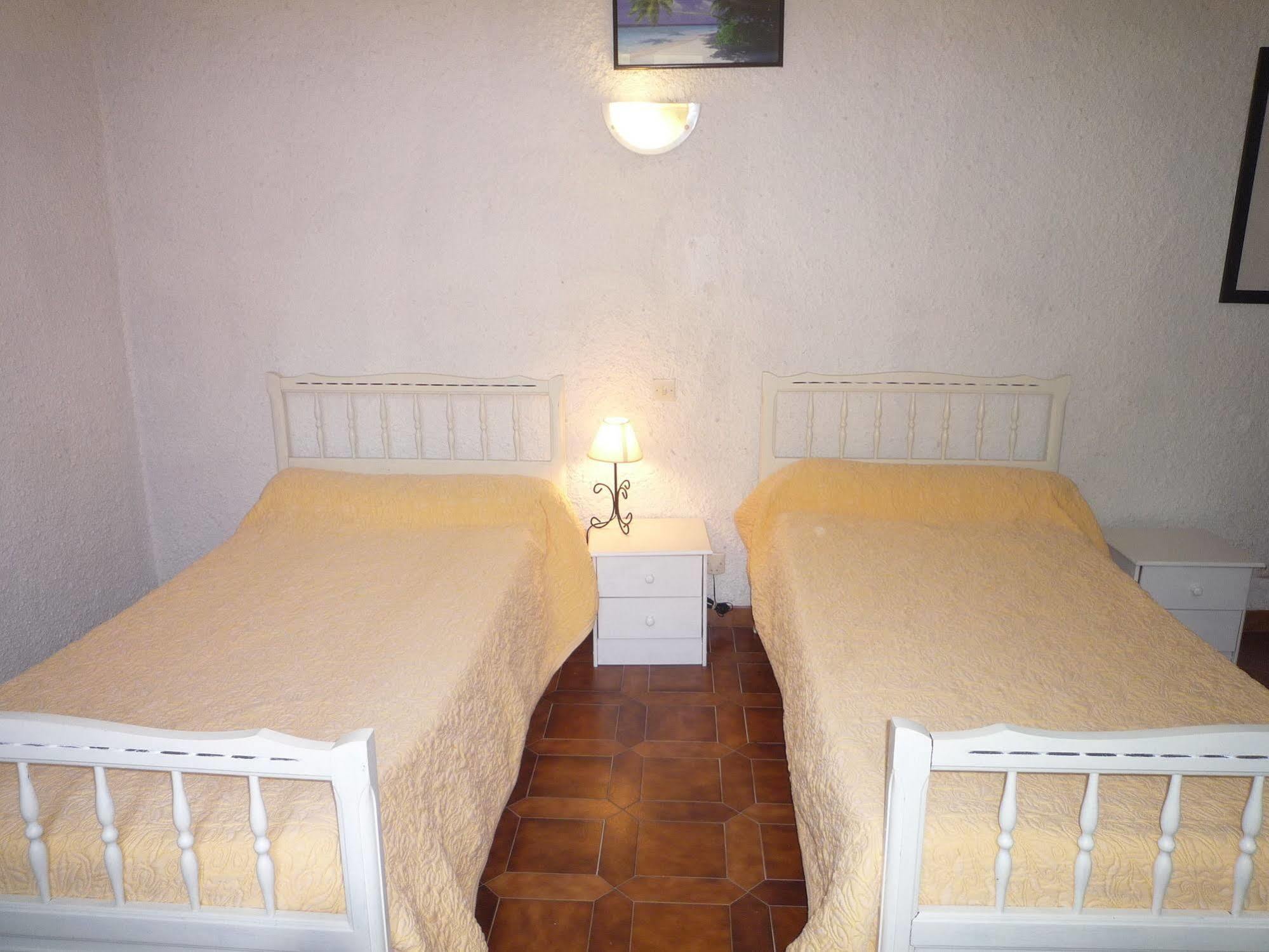 Hotel Cinque Arcate Galeria  Bagian luar foto